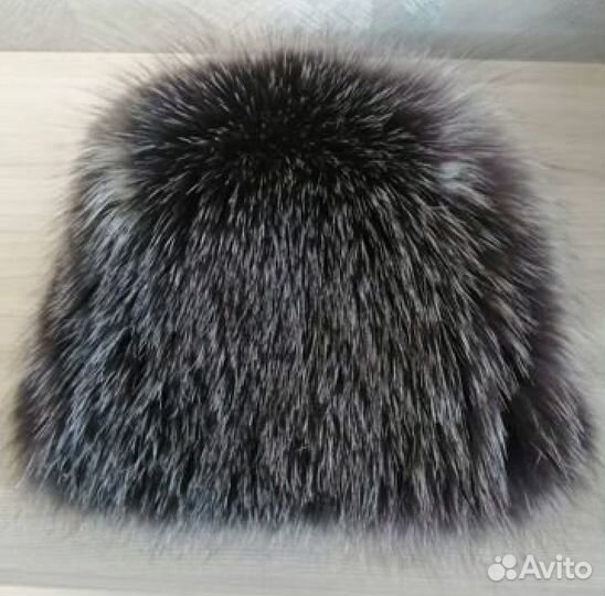 Из натурального меха шарф и шапка