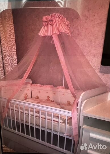 Кровать с балдахином