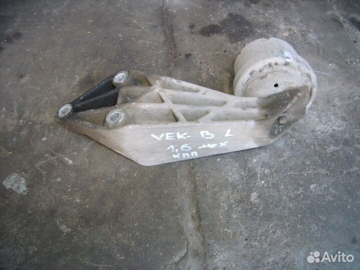 Опель вектра в кронштейн кпп