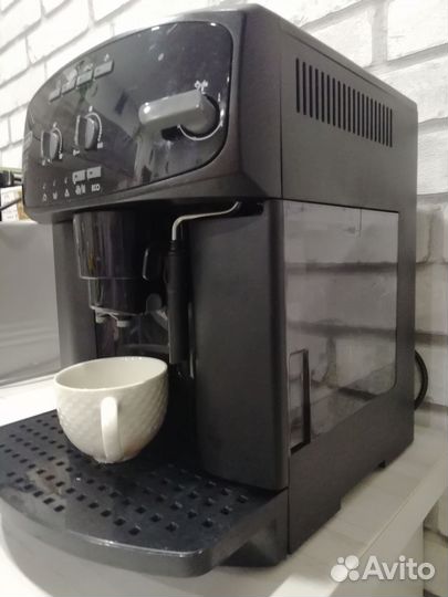 Кофемашина delonghi