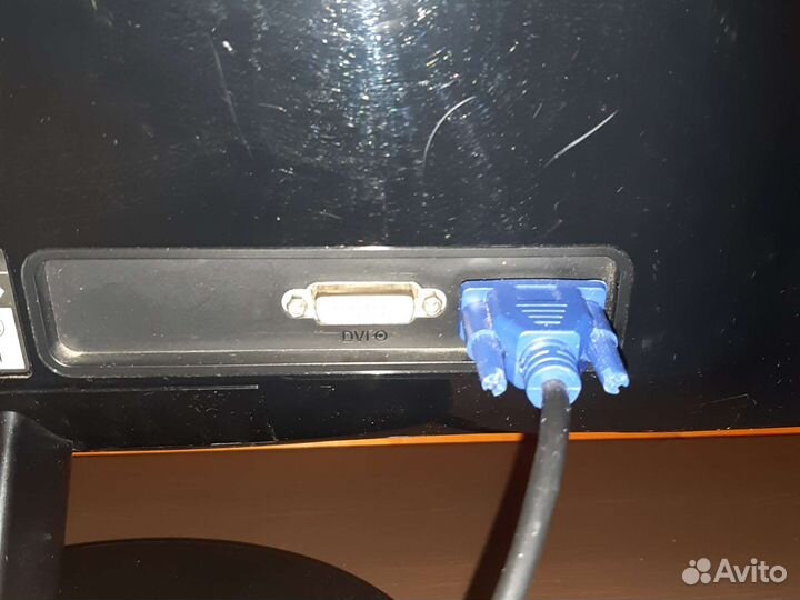 Монитор philips