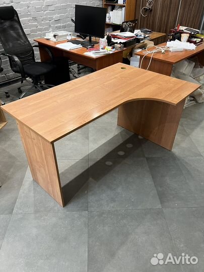 Офисная мебель бу