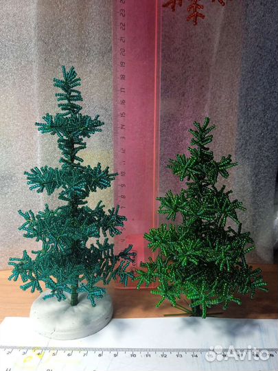 Ель из бисера