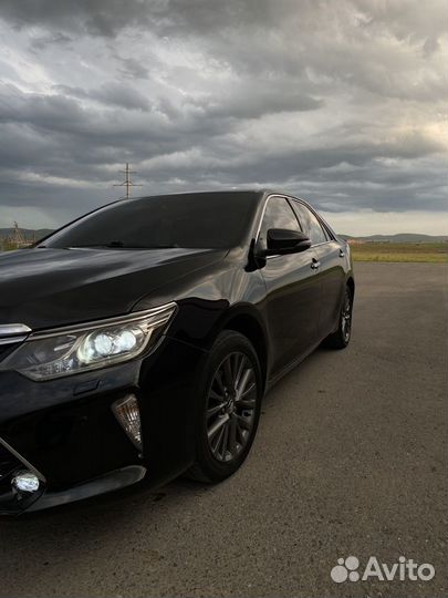 Зеркало левое на toyota camry 55