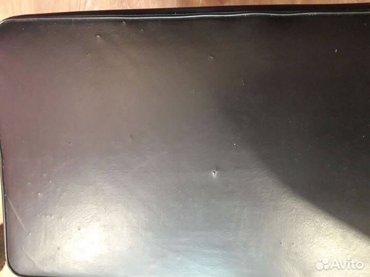 Пианино Лирика и банкетка (цена отдельно)