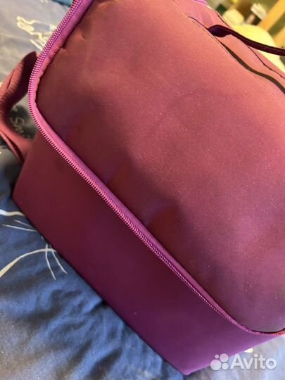 Палитра теней и кейс для визажиста