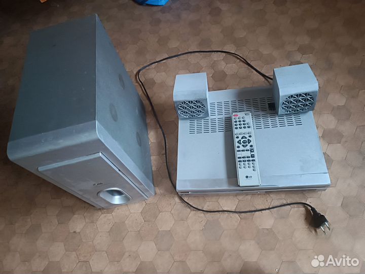 Активная акустика 2.1