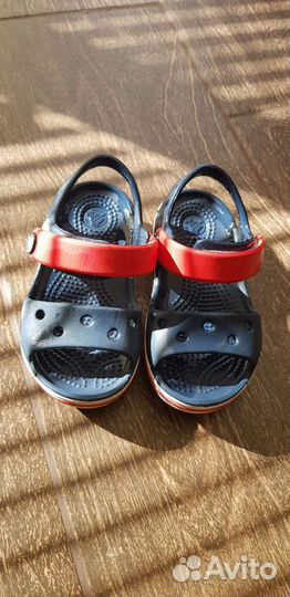 Сандали crocs C6