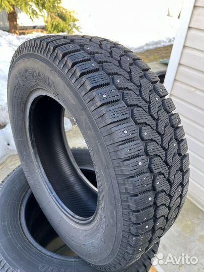 Yokohama Ice Guard Stud IG55 205/70 R15 96Q