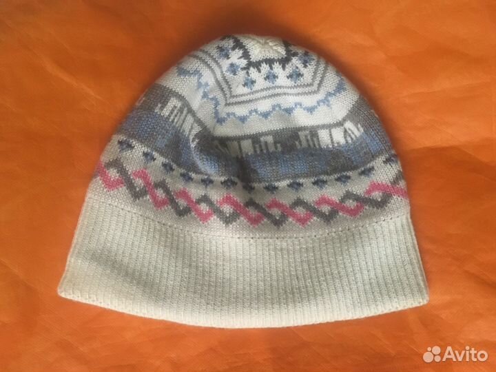 Шапки и перчатки женские