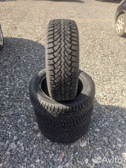 Pirelli Formula Ice 205/55 R16 91T