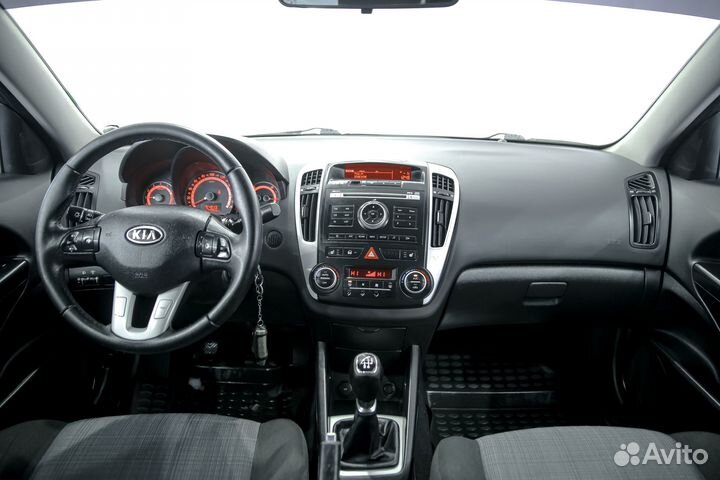 Kia Ceed 1.6 МТ, 2010, 174 000 км