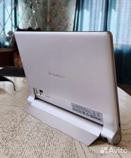 Lenovo yoga tablet 10
