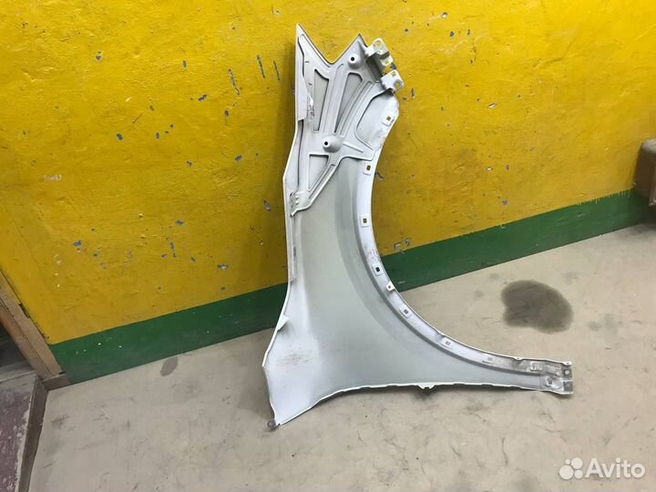 Крыло переднее левое Kia Sportage