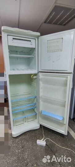 Холодильник indesit