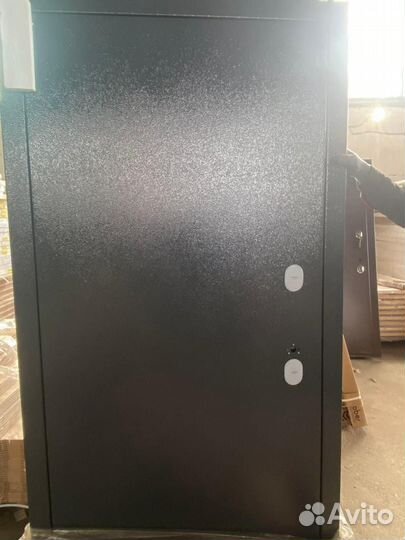 Металлическая дверь утепленная, звукоизоляция