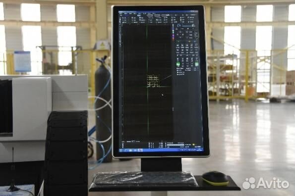 Оптоволоконный лазерный станок SM 1530-1500W