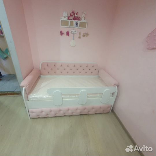 Детская кровать с каретной стяжкой