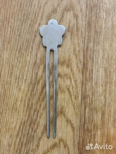 Заколка для волос