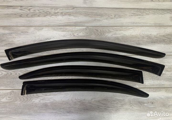 Ветровики skoda rapid