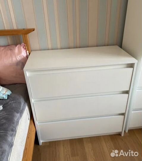 Комод белый