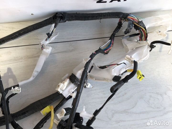 Lexus GX470 Проводка салона