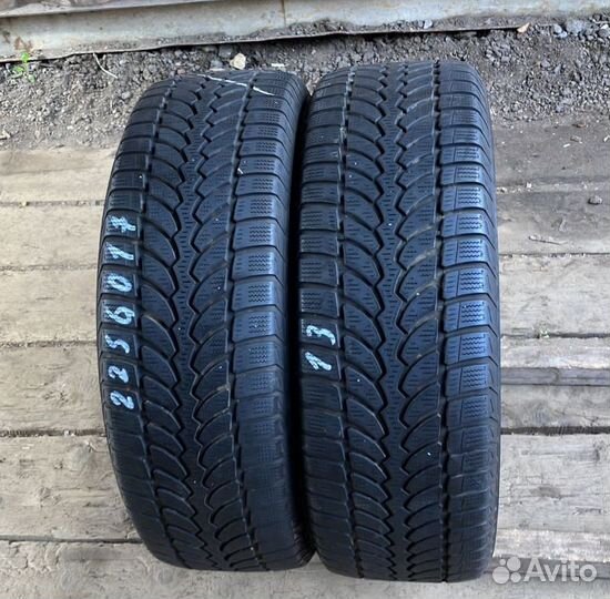 Bridgestone Blizzak LM-80 225/60 R17