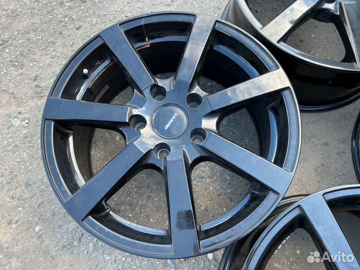 R18 5x127 Grand Cherokee U.S. Design Black