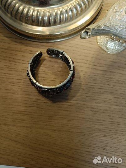 Браслеты бижутерия. От 100