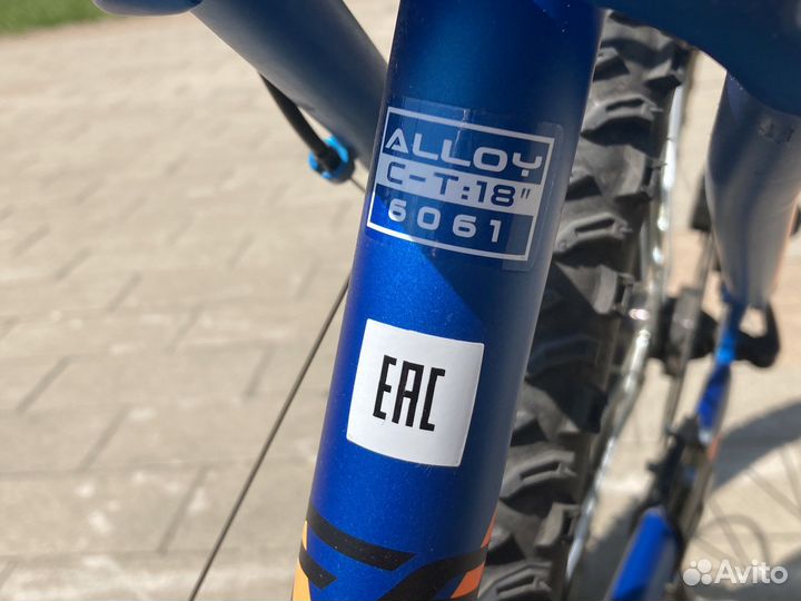 Велосипед Stark Voxter 26 двухподвес