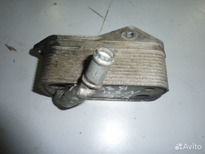 BMW X6 E71 n54b30 масляный радиатор двигателя