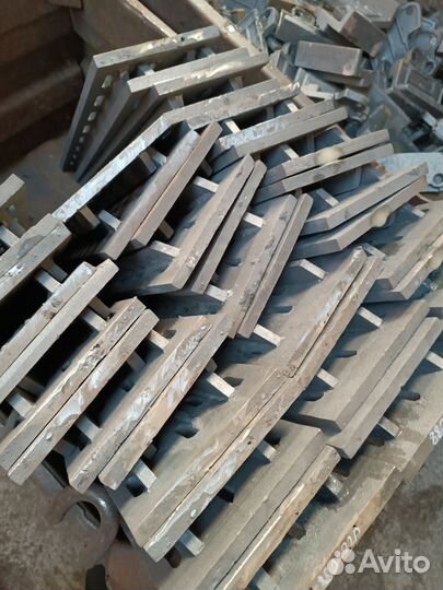 Колосники чугунные новые