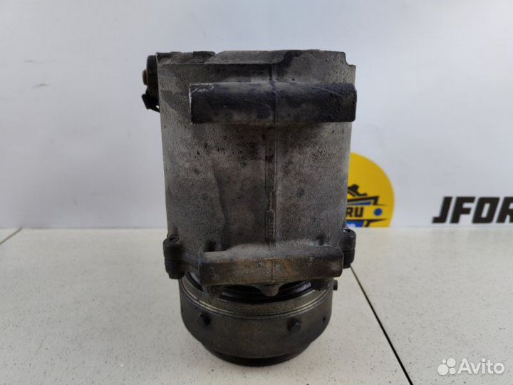 Компрессор кондиционера Mitsubishi Pajero Sport