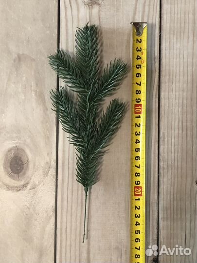 Ветка ели искусственная 10 шт, 27 см