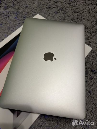 Apple macbook pro 13 2020 m1 8gb 256