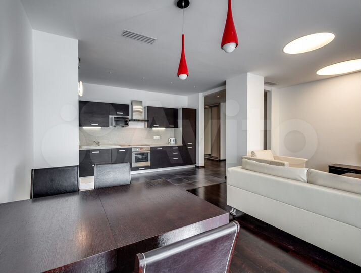 2-к. квартира, 97,4 м², 12/15 эт.