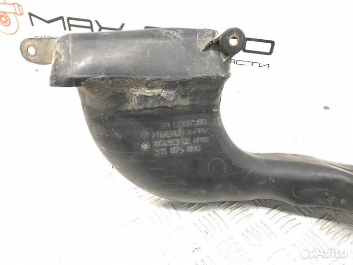 Б/У трубка воздухозаборника (патрубок, шланг)