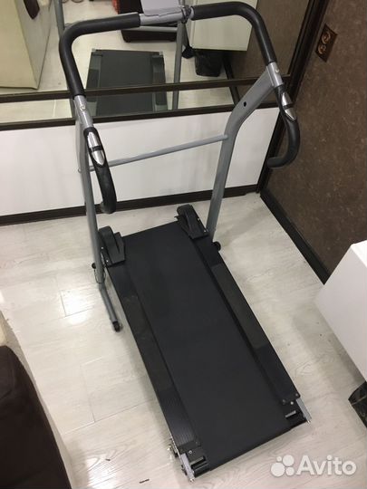 Беговая дорожка механическая