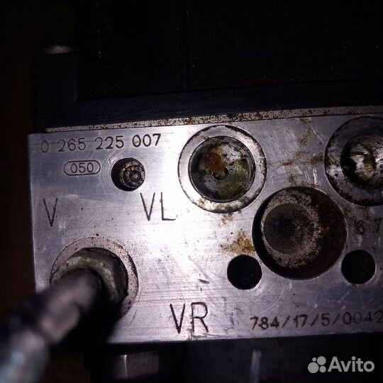 Бмв 7 е 65 блок ABS конце 007