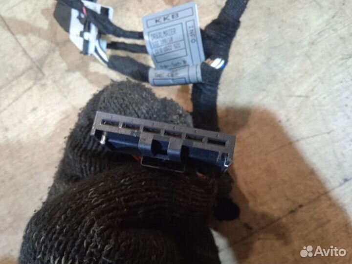 Проводка (коса) дверная задняя правая Bmw 7-Series