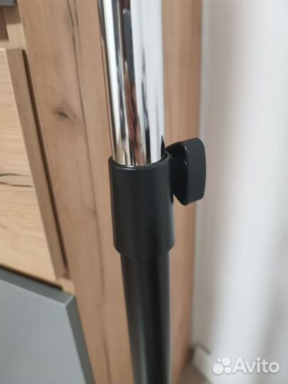 Вешалка для одежды напольная