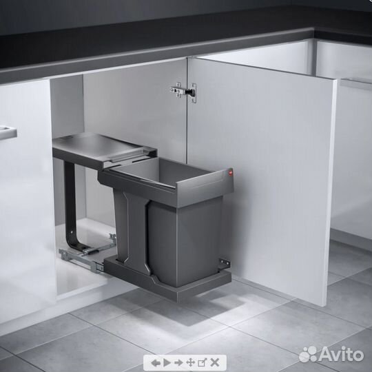 Выдвижное мусорное ведро