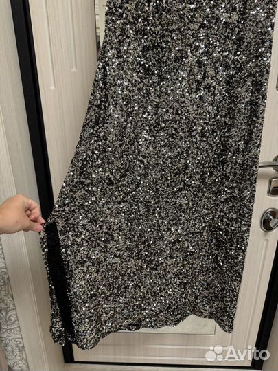 Нарядное платье