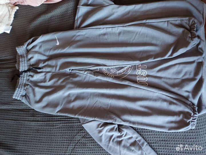 Костюм спортивный