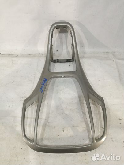 Накладка центральной консоли Opel Astra J