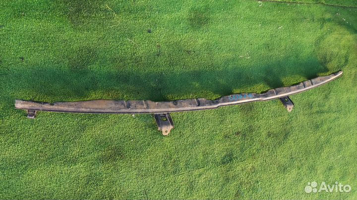 Усилитель бампера передний Toyota Estima 3CTE 1998