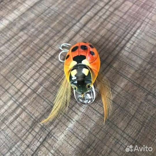 Майский жук воблер/Язь,голавль