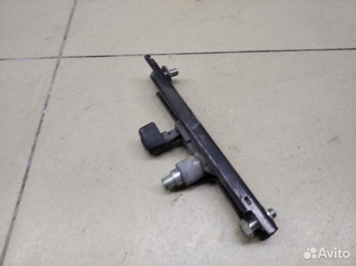 Механизм регулировки ремня безопасности Doblo 2005