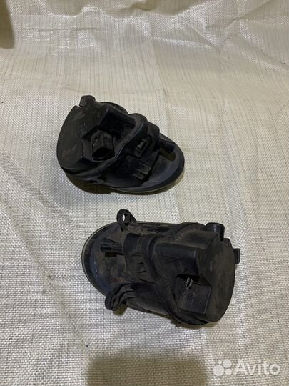 Дефектная Противотуманная фара audi a6 a8