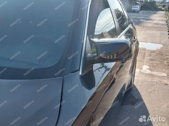 Крышки зеркал BMW 5 E60 E61 дорест стиль М черные